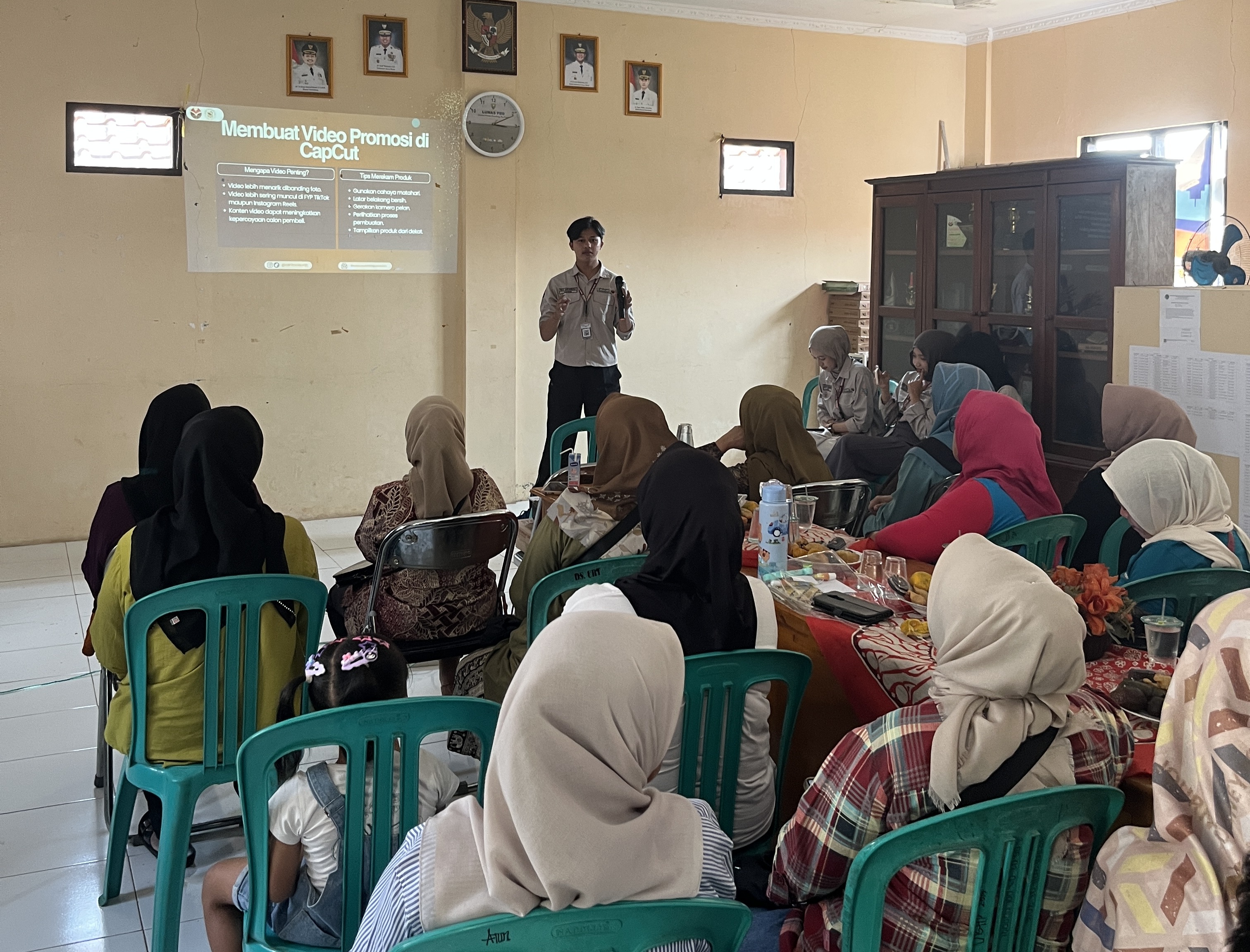 Edukasi mengenai penggunaan digital untuk bisnis