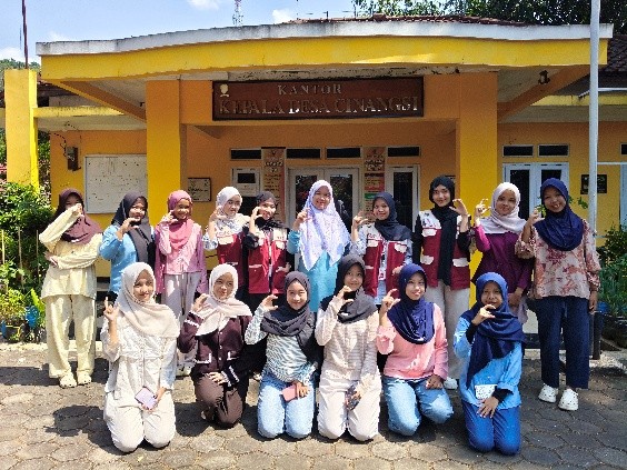 Foto dokumentasi Edukasi Posyandu Remaja tentang 7 Kebiasaan Anak Indonesia Hebat dan Kesehatan Reproduksi Remaja